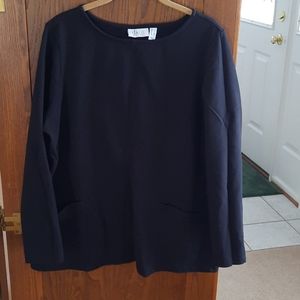 LIKE NEW.  Denim&Co Activewear Long Sleeve Tunic